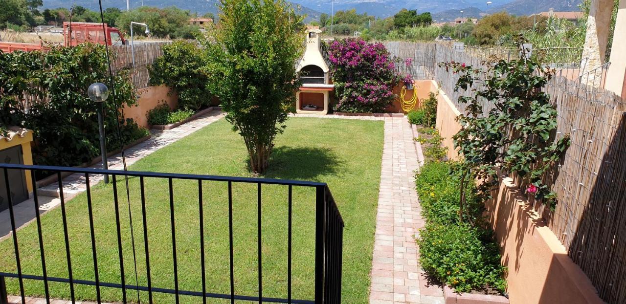 Villino Enzo 350 Mt Baia Di Porto Frailis Villa Àrbatax Dış mekan fotoğraf